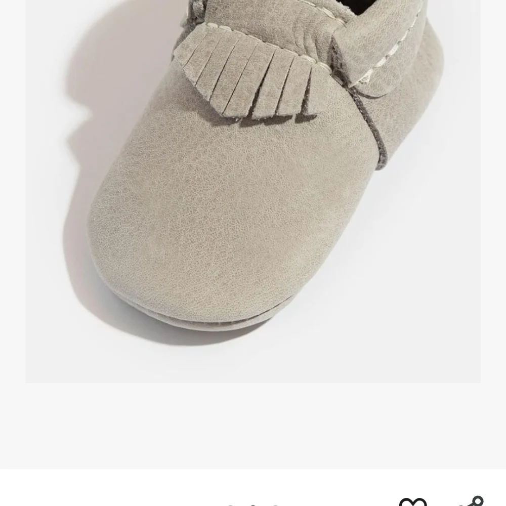 New Inbox Freshly Picked Kids Moccasins - Light Gray Size 0